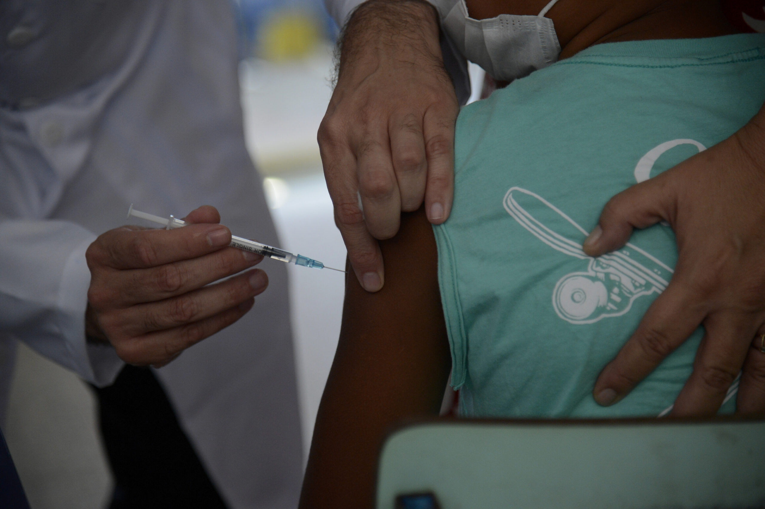 saude-vacina-imunizante-vacinacao-cobertura-vacinal-criancas